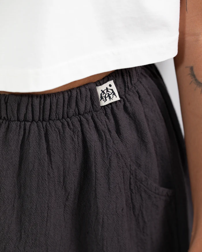 LF_shorts_textured_antracita01