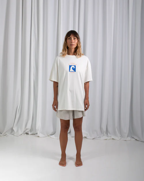 LW001ESSENTIALSSMFRONT1