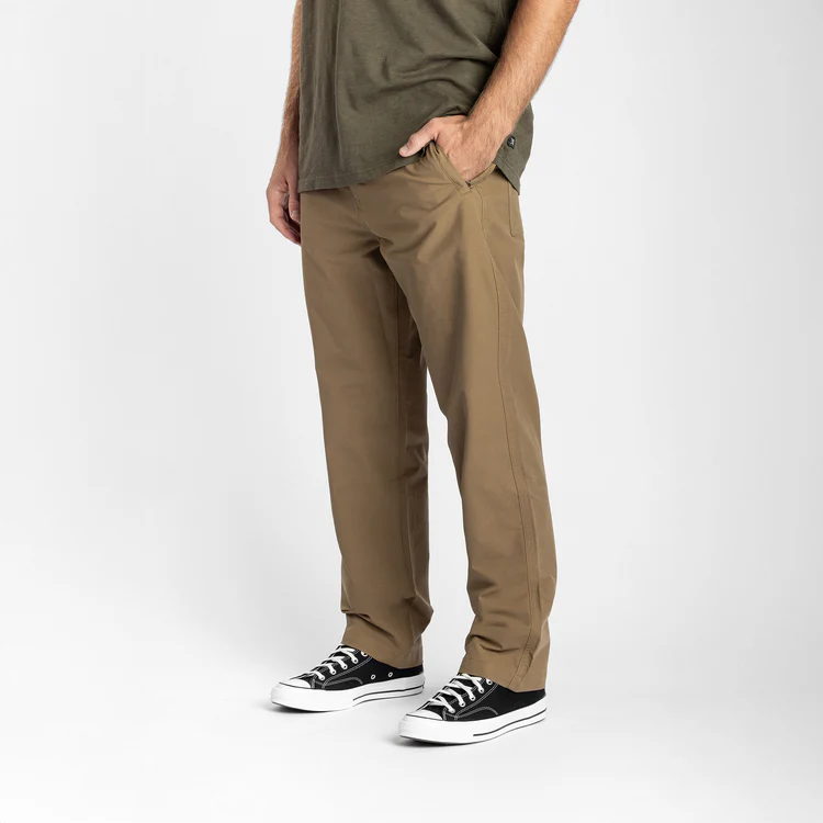 Layover-Pro-Khaki