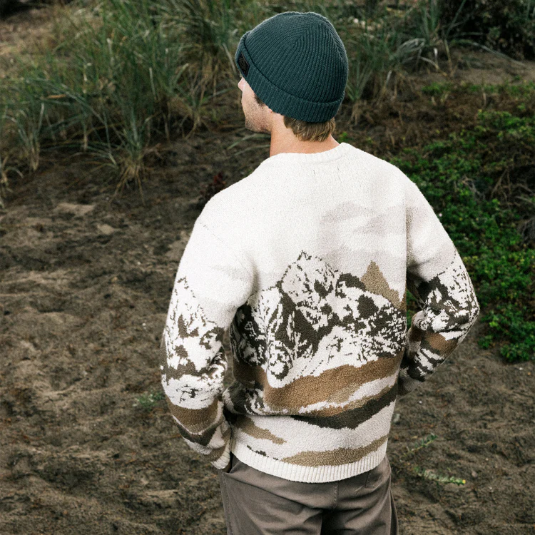 TDS_Long_Sleeve_Sweater_HO25_3